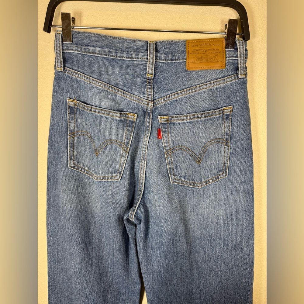 Levi's Ribcage Medium Wash Wide-Leg Raw Hem Denim Jeans - Picture 8 of 14